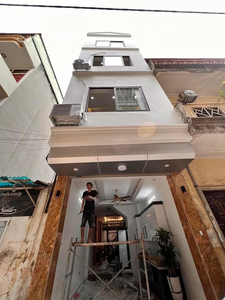 BÁN NHÀ PHỐ NGUYỄN XIỂN THANH XUÂN 2 MẶT TIỀN 50m2, 9.5 tỷ, 4 Tầng