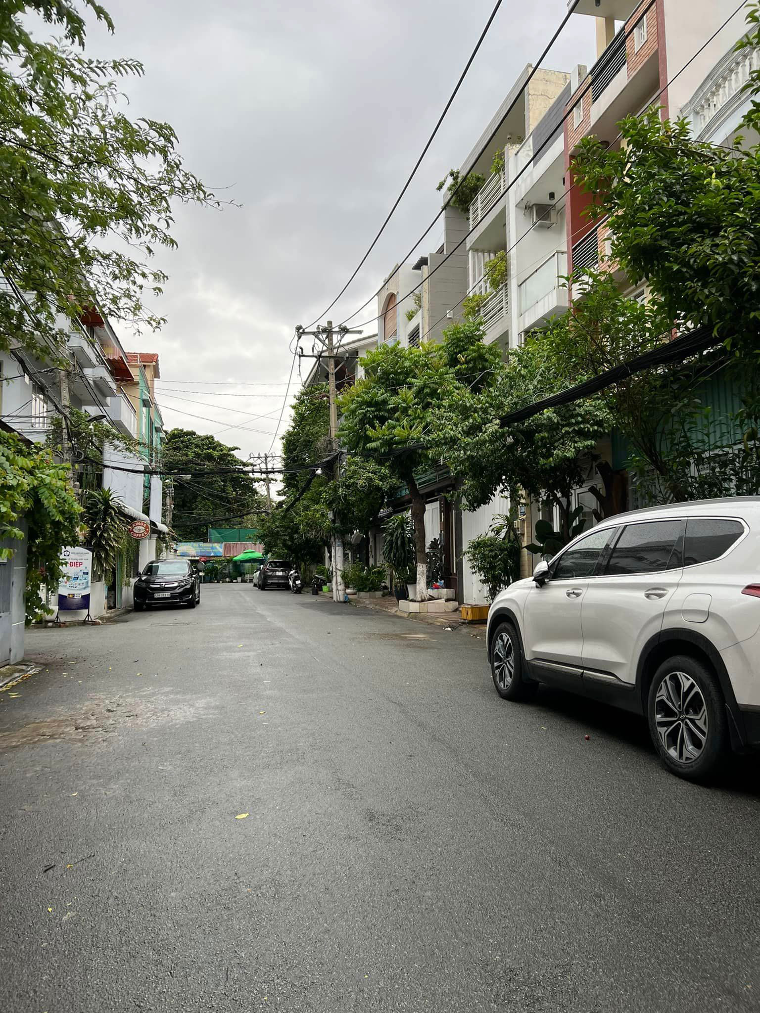 (NGON) Bán nhà HXH Lê Đức Thọ, Thông ra Lotte, 4 x 16, 4T