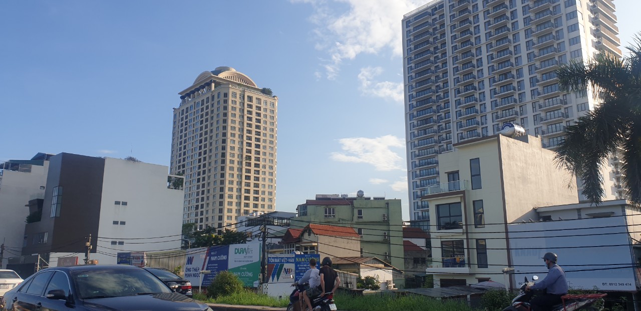 Nhà 7 tầng Âu Cơ 335m2 chào 35 tỷ Tây Hồ Hà Nội Chợ Hoa Quảng An gần Hồ Tây