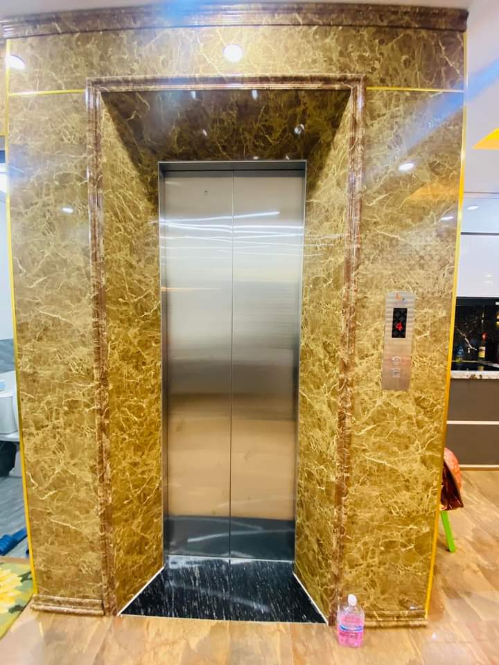 Nhà 6 tầng thang máy Ngọc Thuỵ 82m hơn 8 tỷ Long Biên Hà Nội vị trí đẹp ngay chợ Ngọc Thụy kinh doanh tốt.