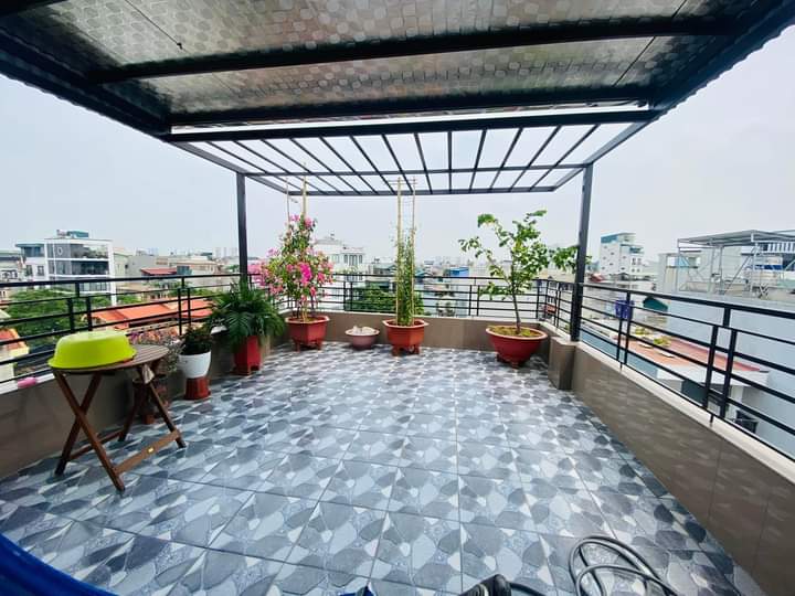 Nhà 6 tầng thang máy Ngọc Thuỵ 82m hơn 8 tỷ Long Biên Hà Nội vị trí đẹp ngay chợ Ngọc Thụy kinh doanh tốt.