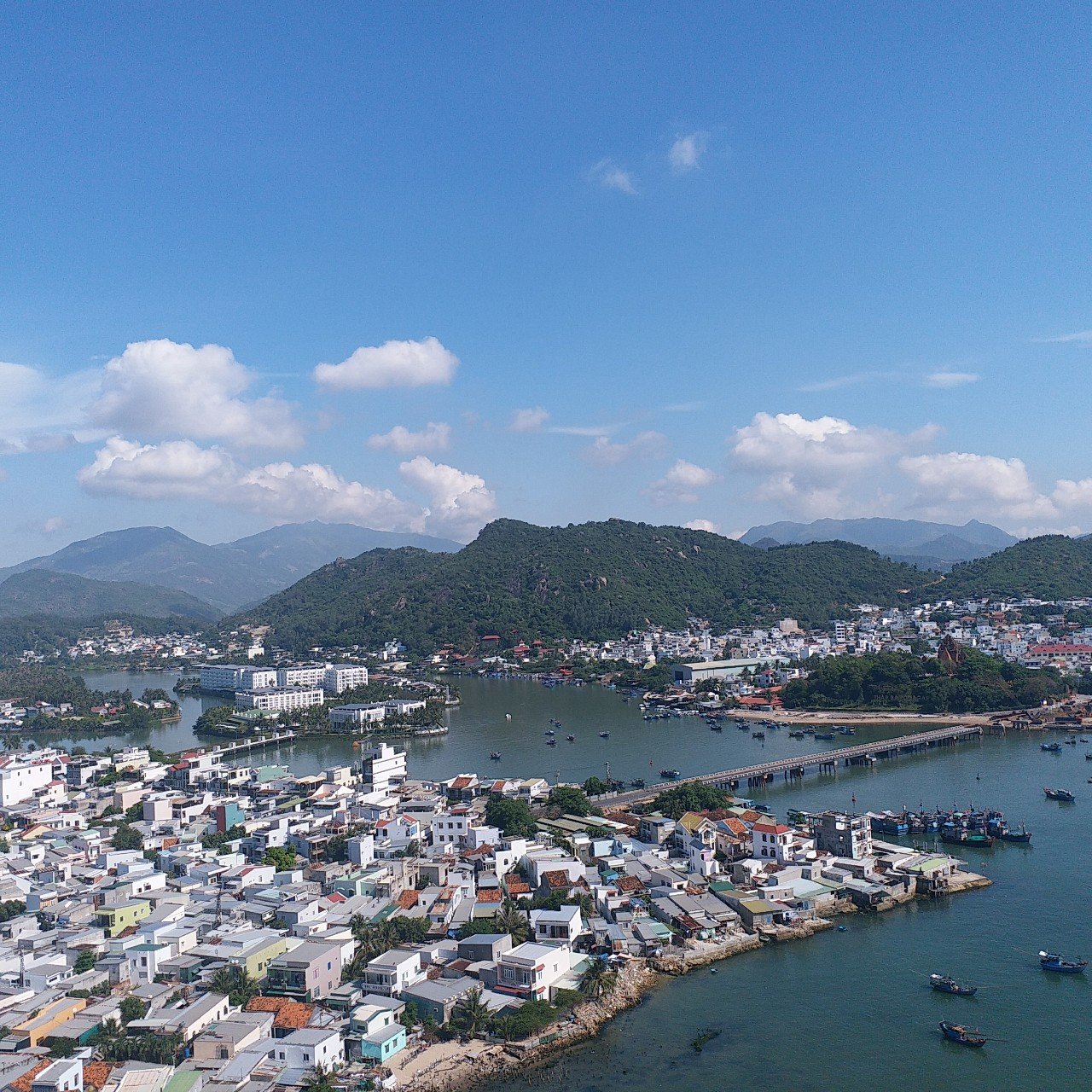 NHÀ PHỐ KHÁNH HÒA - BÁN 2 CĂN HỘ VIEW CỬA SÔNG MƯỜNG THANH SỐ 4 TRẦN PHÚ - VĨNH THỌ NHA TRANG KHÁNH HÒA