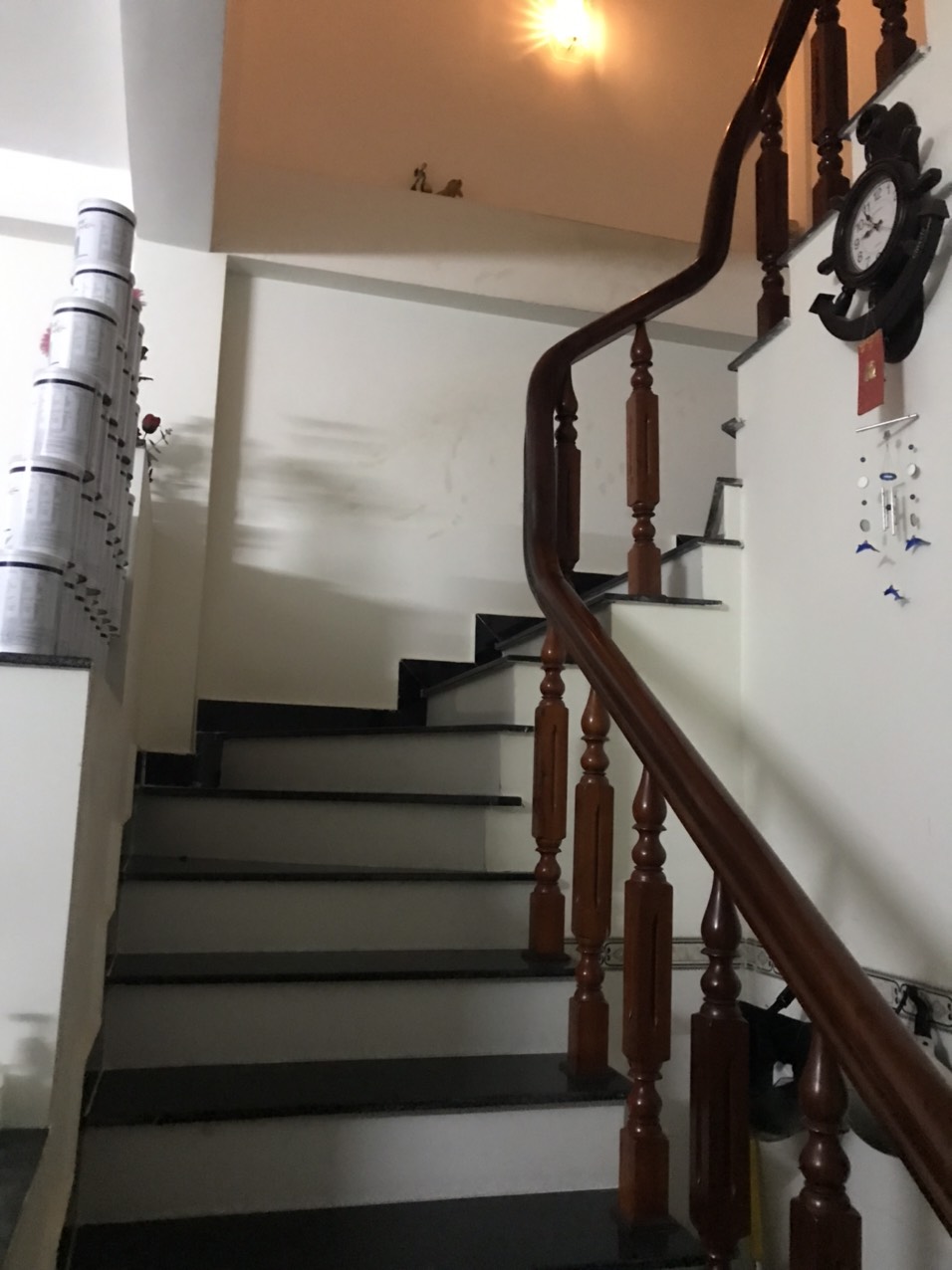 Nhà mặt đường, giá tốt, ở và kinh doanh