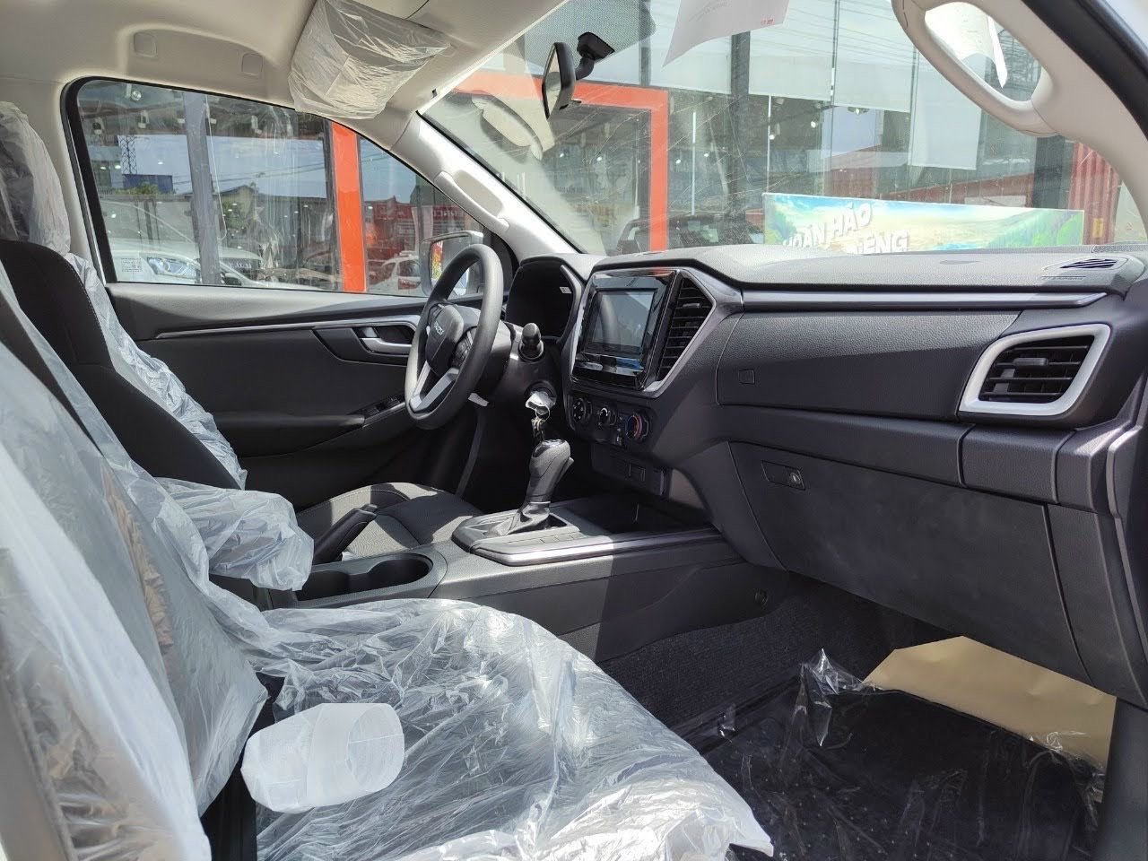 Isuzu Dmax LS 1.9L 4x2 AT 2022 giá cực ưu đãi