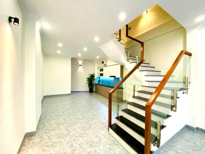 NHÀ MỚI XUÂN ĐỈNH 55M2 Ô TÔ ĐỖ CỔNG-GẦN CÔNG VIÊN HÒA BÌNH- GẦN CHỢ