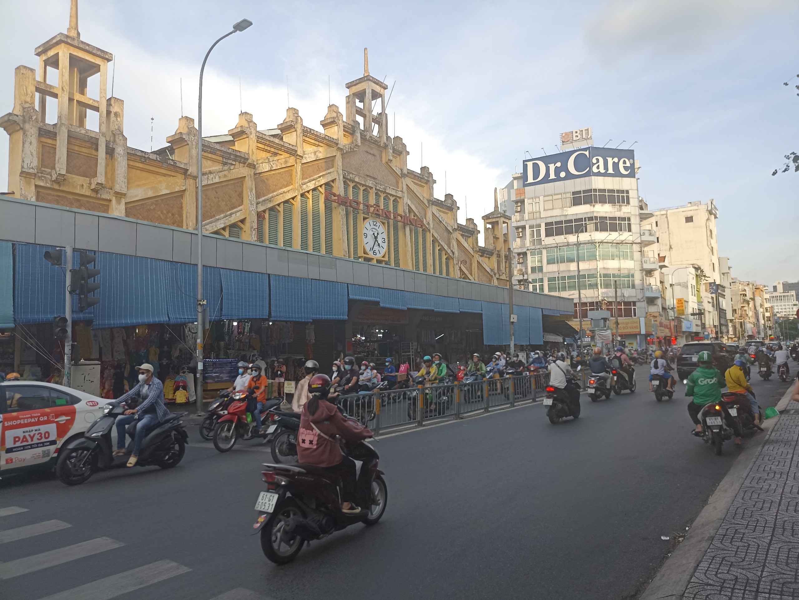 Bán Nhà Mới Võ Thị Sáu Q3 4 Tầng 37m2 (10x3.7) Tặng Nội Thất Xịn Giá Chỉ 6 Tỷ 78