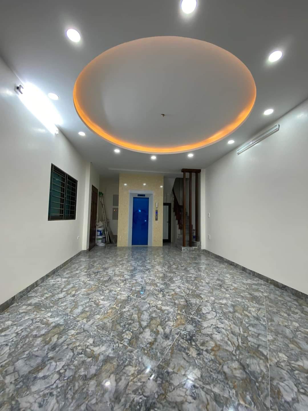 Bán nhà Võ Chí Công gần chợ Bưởi mt rộng 41m 4,98 tỷ