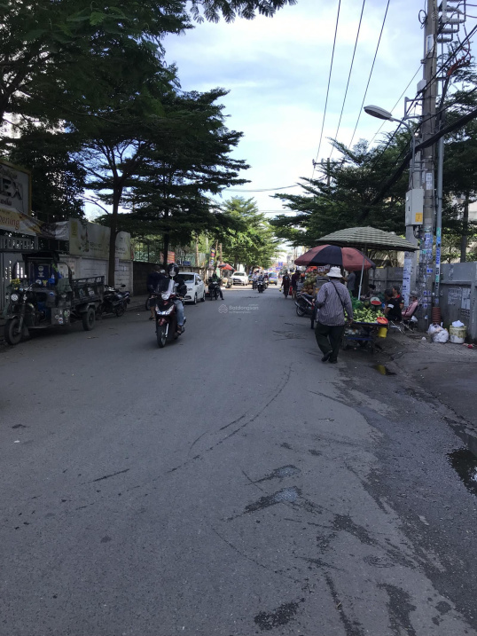 Nhà mới 2 tầng trung tâm Q12, 5x20m, có sẵn dòng tiền 4tr, chỉ 5.5 tỷ