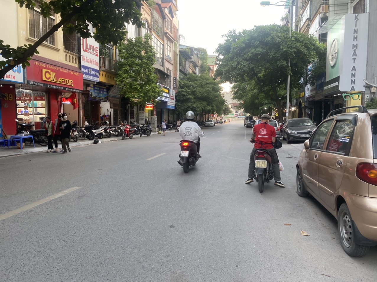 MP Vọng - Hàng xóm Đại học KTQD - 250tr/m2. - VỈA HÈ, KINH DOANH. Mặt tiền 4.6m.