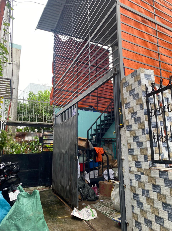 Cần bán gấp nhà hẻm đường 882, phường Phú Hữu, quận 9 - 79m2 - 4,5 x 16,14