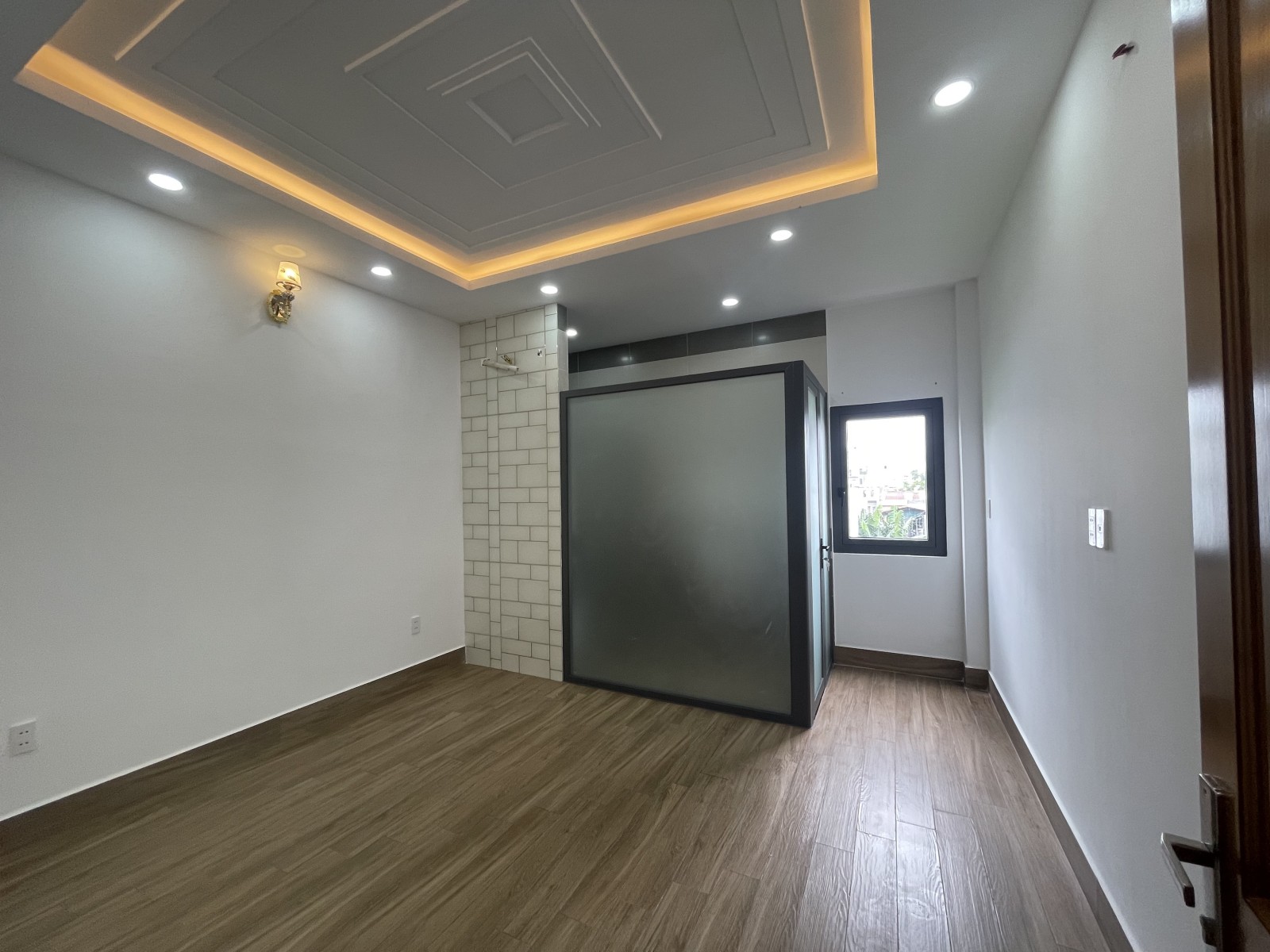 Nhà Phố Bình Long Bình Tân – Chỉ Nhỉnh 6 Tỷ có nhà phố MỚI TINH 6 tầng 5PN kiến trúc hiện đại