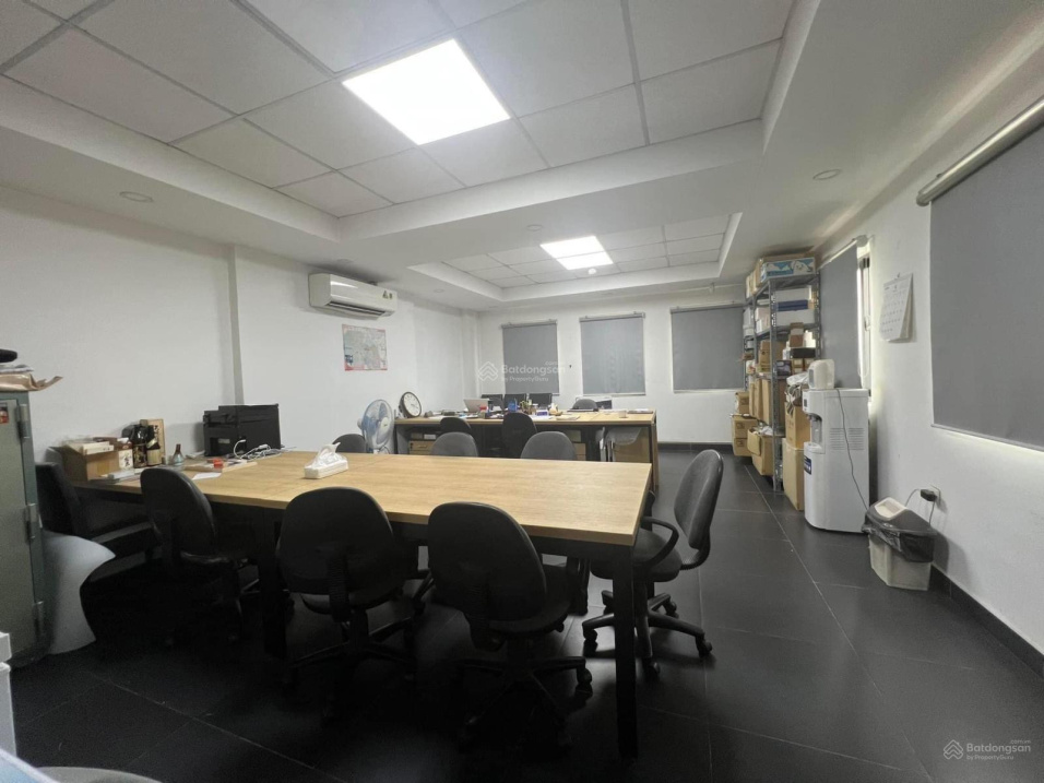 Toà văn phòng siêu đẹp - phố Lạc Long Quân - 100m2 - 8 tầng - mặt tiền 7,5 m - giá 53,5 tỷ