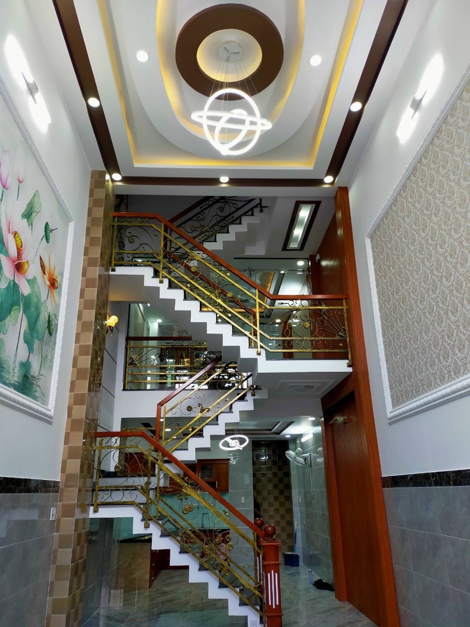 Nhà bán 5 Tầng hxh Đg Số 18B BH Hòa A Bình Tân 5,5 tỷ