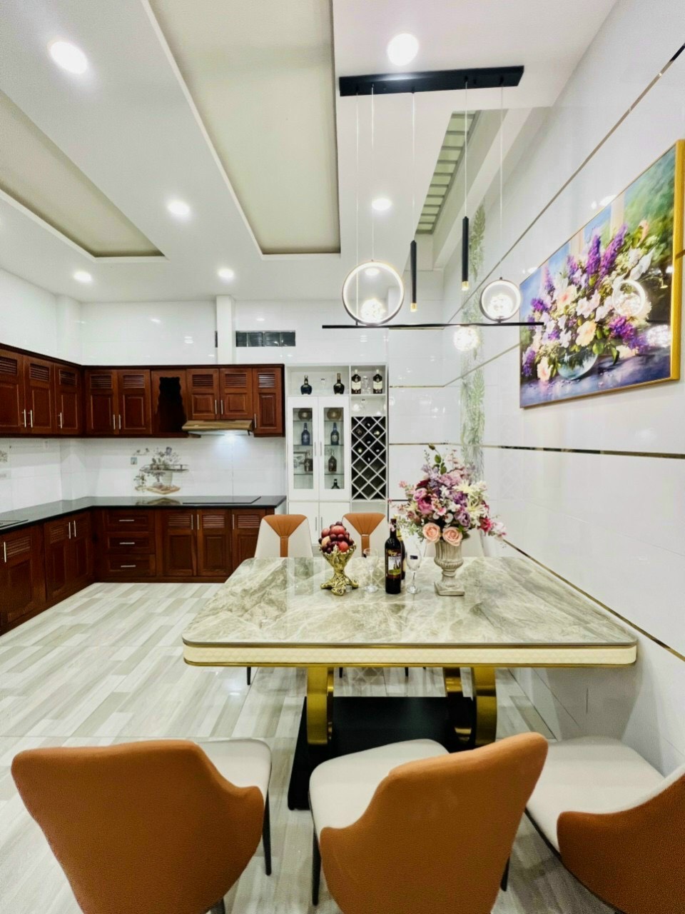 Nhà đẹp, Phùng Văn Cung, 3.5 x 14m, 2 lầu, chỉ 6.4 tỷ, Phú Nhuận