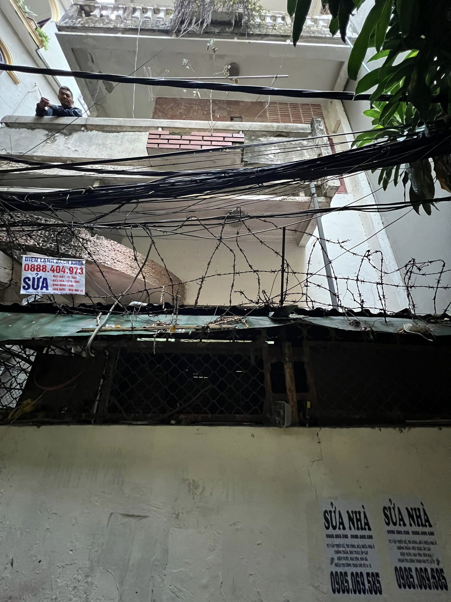 Bán nhà Phạm Ngọc Thạch, Đống Đa, 60m, MT 5m, LÔ GÓC, 2 mặt đường, nhỉnh 6 tỷ, đầu tư.