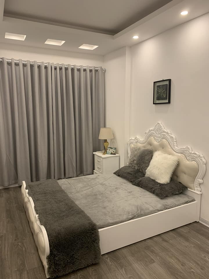 Bán nhà mới đẹp Đội Cấn, Ba Đình, 36m, MT 4m, nhỉnh 4 tỷ.