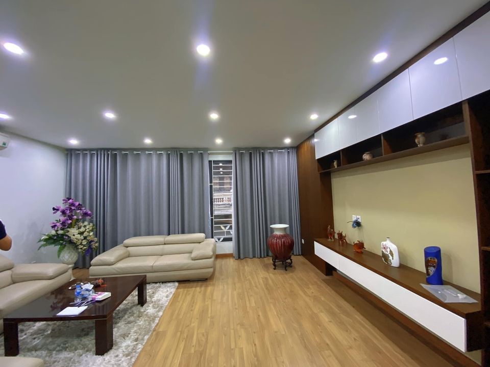 Bán nhà siêu đẹp Láng Hạ, Ba Đình 50m, 6 tầng, MT 5m, Lô Góc, 3 thoáng, nhà đẹp ở luôn, nhỉnh 6 tỷ.