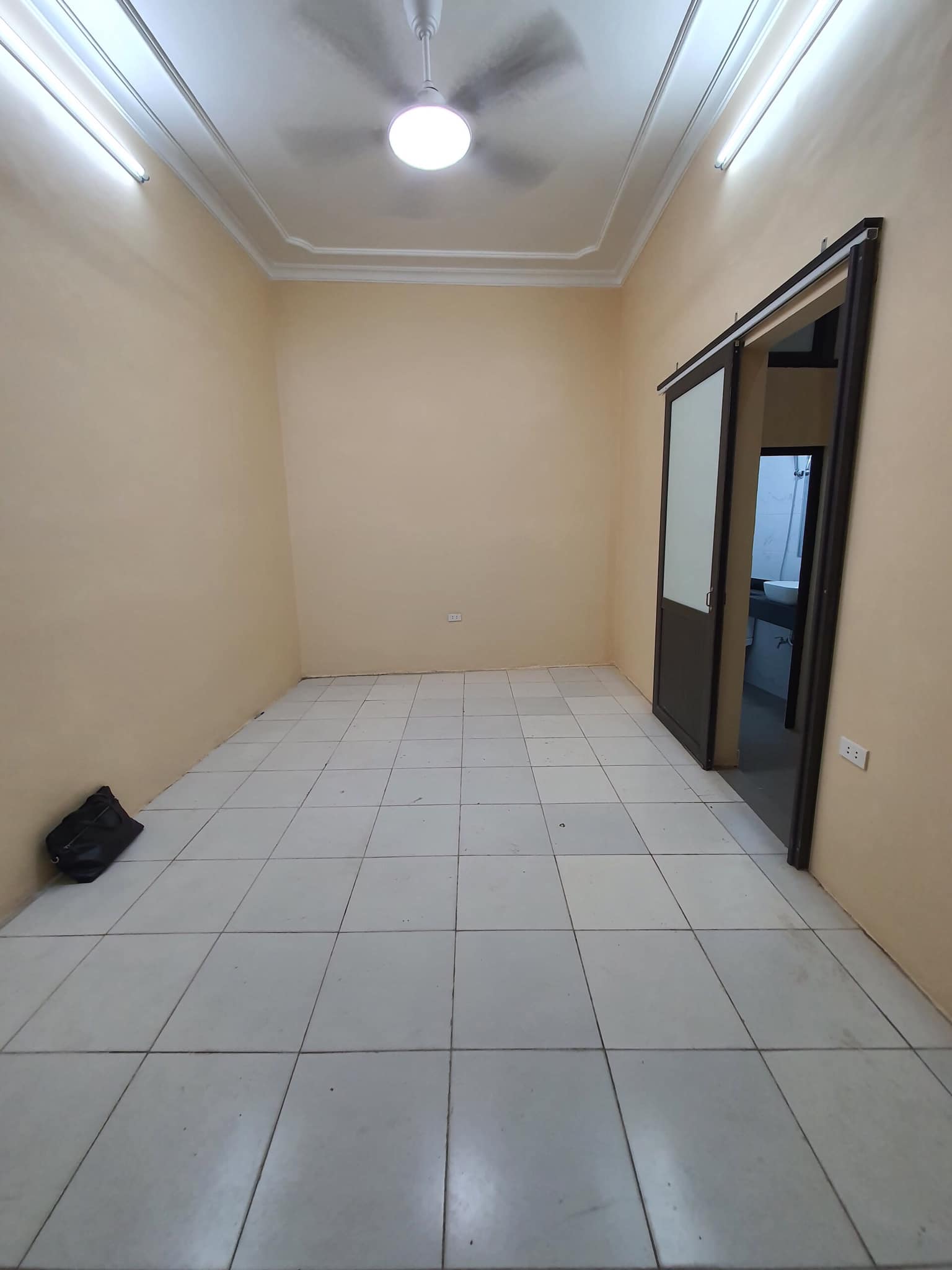 Bán nhà Thành Công, Ba Đình, DT 40m2 x 4T, nhỉnh 3 tỷ