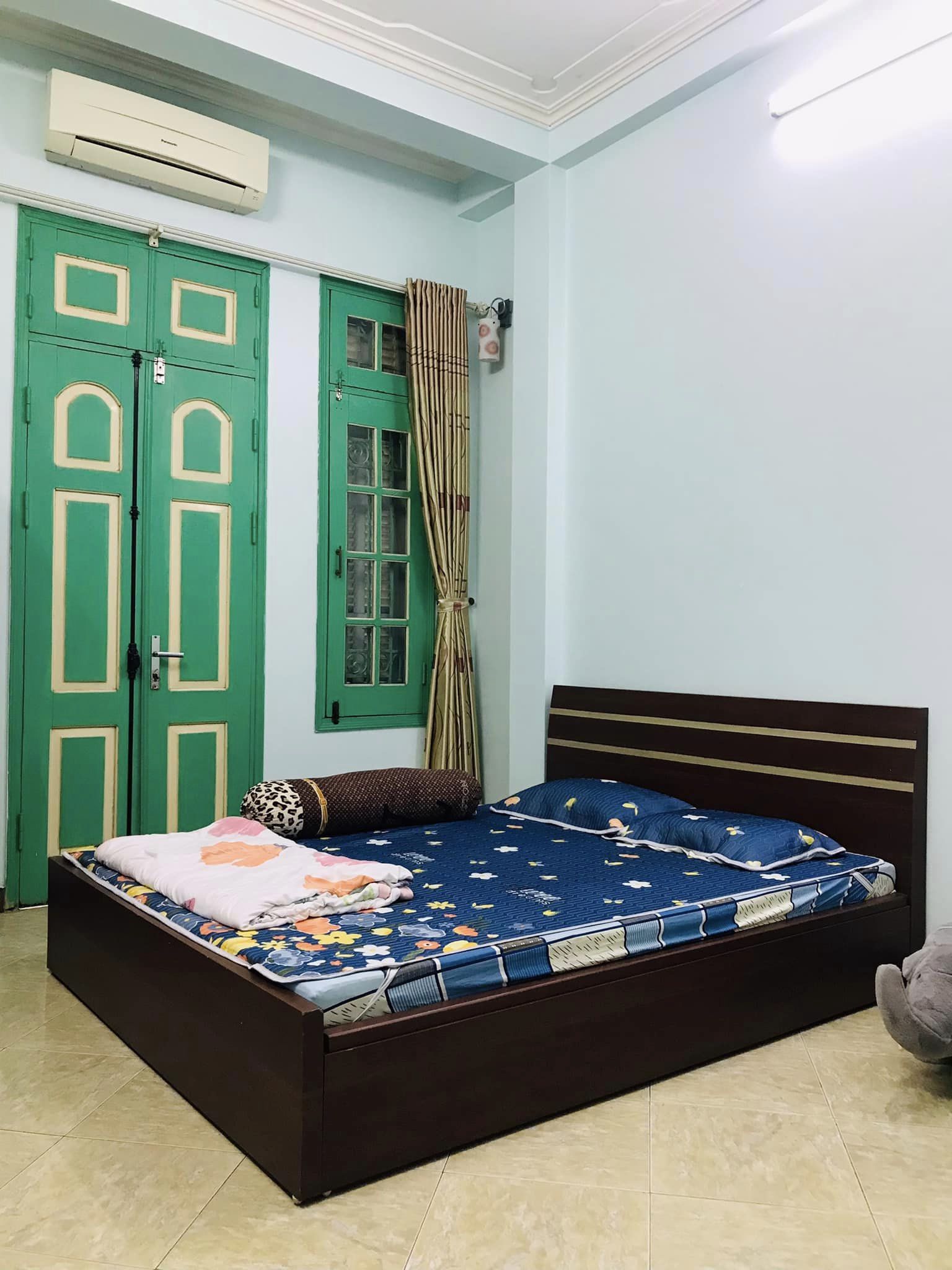 Bán nhà siêu đẹp Hoàng Hoa Thám, Ba Đình 36m, 5 tầng, MT 3.5m, nhà đẹp ở luôn, nhỉnh 4 tỷ.