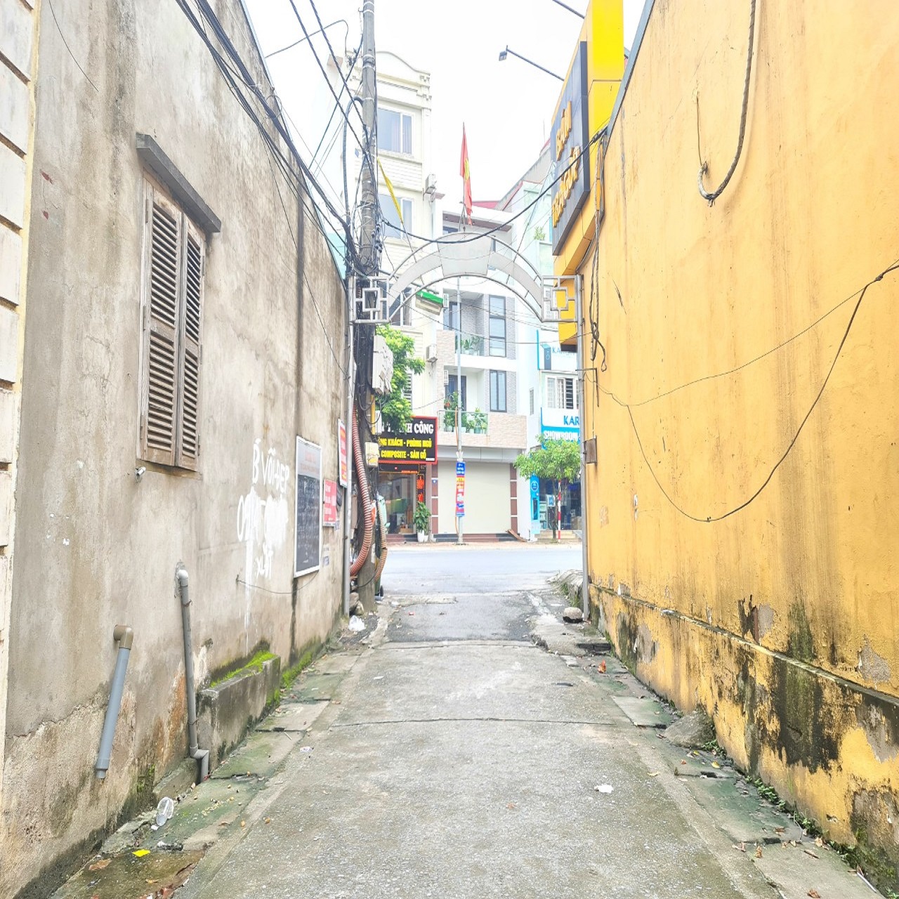 220922 43m2 đất Lệ Chi, Gia Lâm, đường ô tô vào thoải mái, 80m ra trục chính thôn