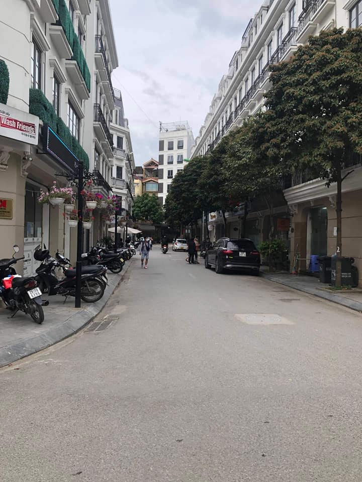 BÁN NHÀ ĐÌNH THÔN- NAM TỪ LIÊM DIỆN TÍCH 47M- 9 TẦNG THANG MÁY- MẶT TIỀN 4.2M- VỈA HÈ Ô TÔ TRÁNH- KINH DOANH