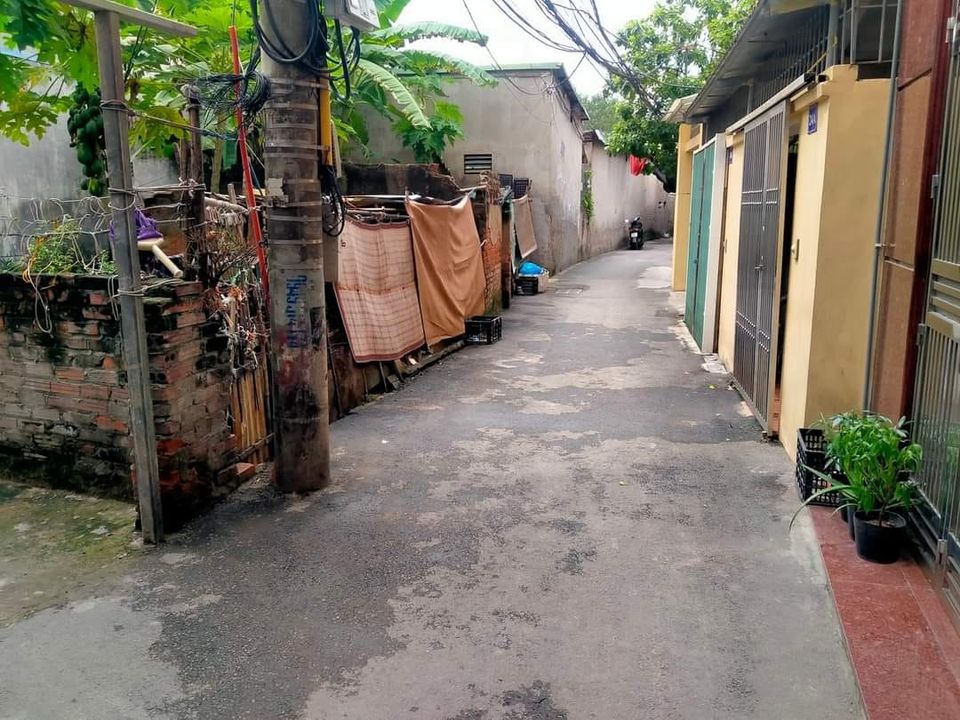 BÁN ĐẤT NGÕ 32 ĐỖ ĐỨC DỤC- NAM TỪ LIÊM DIỆN TÍCH 39M- LÔ GÓC 2 MẶT TIỀN- GIÁ CHỈ 3.2 TỶ