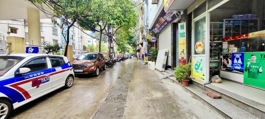 BÁN NHÀ DƯƠNG QUẢNG HÀM CẦU GIẤY DIỆN TÍCH 69M- 5 TẦNG- MẶT TIỀN 4.5M- Ô TÔ VÀO NHÀ- KINH DOANH- GIÁ CHỈ 12.5 TỶ