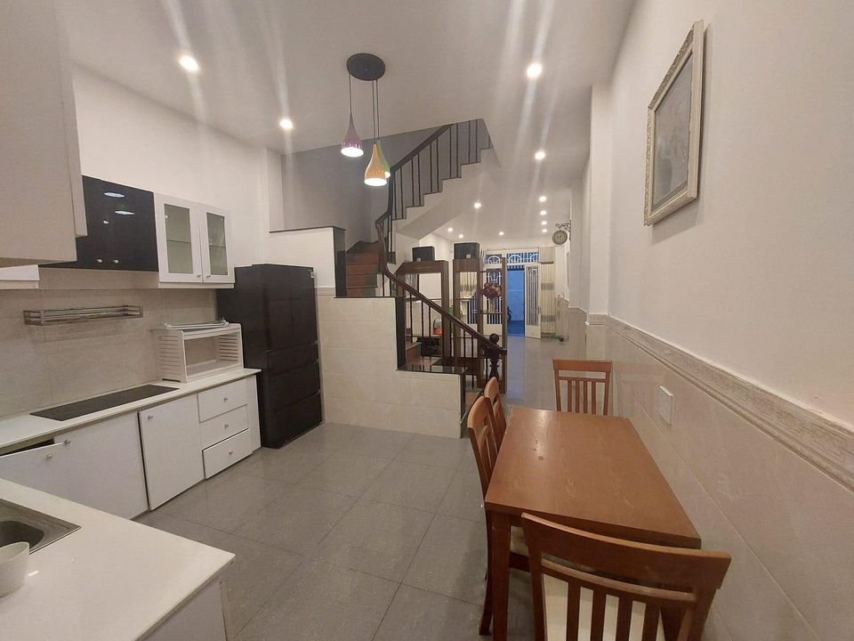 Nhà đẹp giá rẻ, gần Vĩnh Viễn, Quận 10, 50m2, chỉ 6 tỷ X