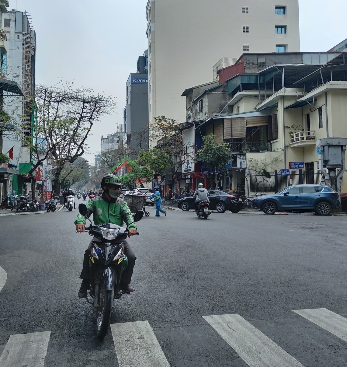 MẶT PHỐ HIẾM HAI BÀ TRƯNG, VỊ TRÍ ĐẸP, Ô TÔ DỪNG ĐỖ, KINH DOANH SẦM UẤT, 86M2, 65 TỶ