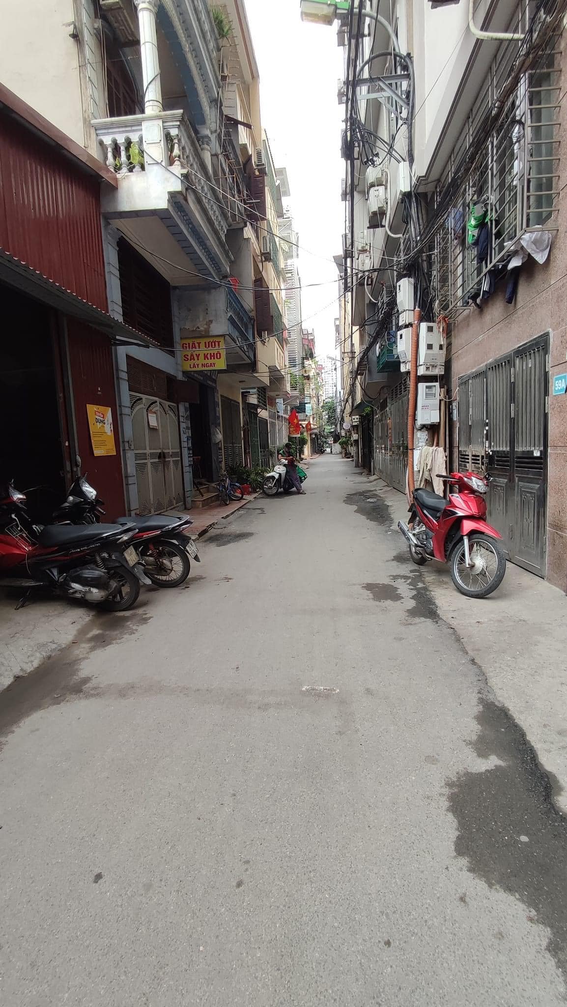 BÁN ĐẤT TẶNG NHÀ PHẠM THẬN DUẬT- MAI DỊCH- CẦU GIẤY DIỆN TÍCH 48M- MẶT TIỀN 5M- NGÕ THÔNG Ô TÔ TRÁNH