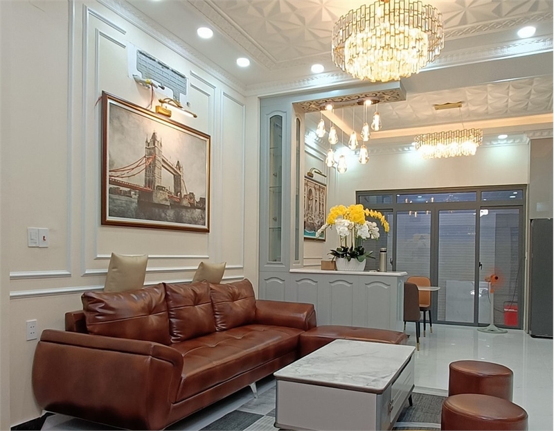 BÁN NHÀ HRMR XE HƠI 1XẸC QUANG TRUNG 90m2 SỬ DỤNG NHỈNH 4 TỶ