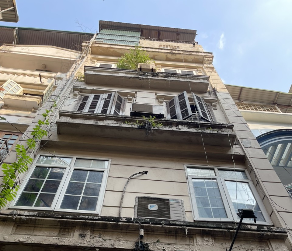 ♥️♥️♥️Nhà PHAN CHU TRINH HOÀN KIẾM 56MX5T CÁCH MẶT PHỐ 10M KINH DOANH SPA GIÁ VỠ NỢ