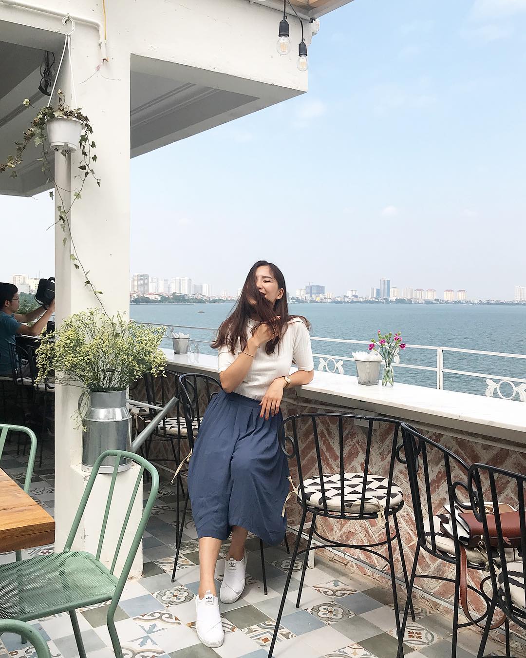 BÁN NHÀ MẶT HỒ TÂY , TRÍCH SÀI , NGUYỄN ĐÌNH THI , TÂY HỒ 165M 4 TẦNG MẶT TIỀN 6M 64 TỶ