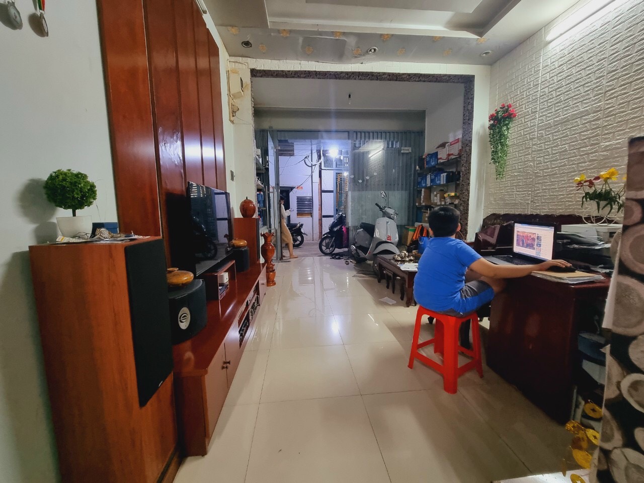 Hẻm 1 sẹc, Hoàng Hoa Thám, 4 x 12m, 1 lầu, chỉ 6.3 tỷ, Bình Thạnh