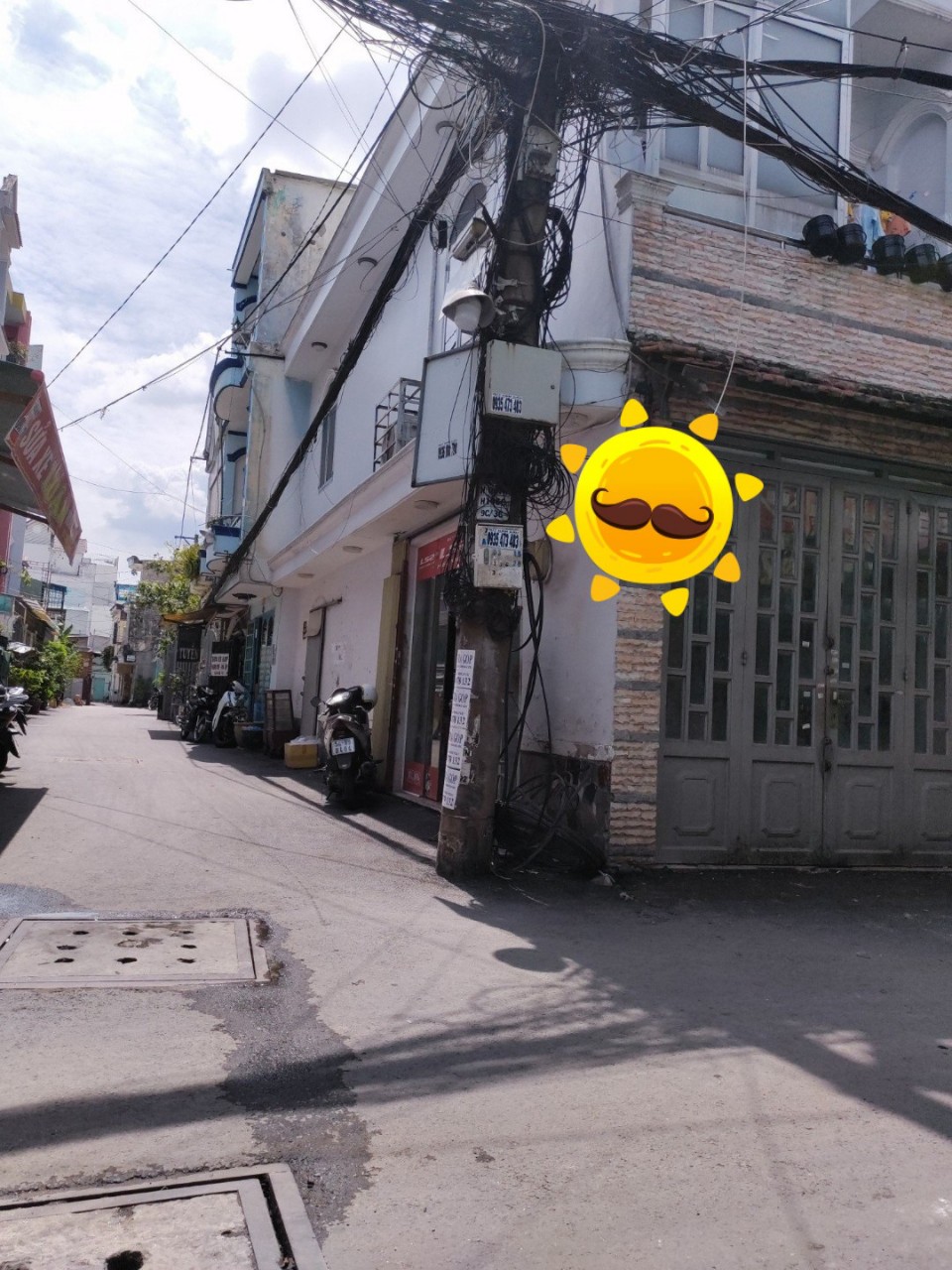 Bán nhà Quang Trung, Gò Vấp - Mặt tiền Ô tô đỗ cửa - Tiện Kinh Doanh - Chỉ 4 tỷ.