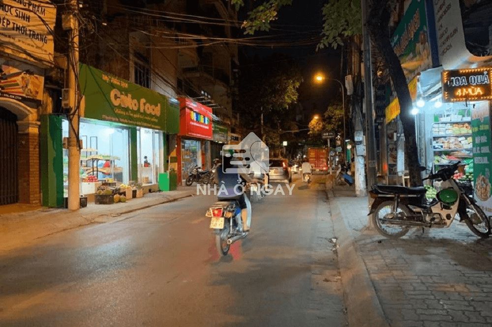 Bán nhà mặt phố Dương Quảng Hàm, Cầu Giấy, 108m2