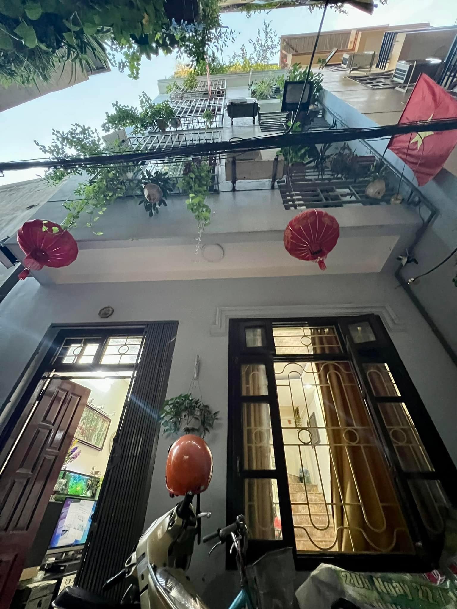 BÁN NHÀ ĐƯỜNG HOÀNG MAI,34/37M2, 5 TẦNG, MT 5,2M, GIÁ 3,35 TỶ.