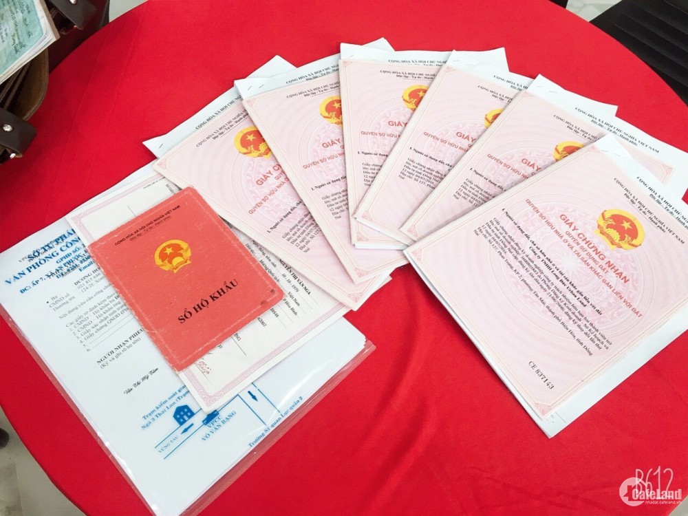 Tôi chính chủ đi định cư nước ngoài cần bán lô đất ngay sân bay Long Thành giá bán nhanh 10tr/m2. 210m2 thổ cư , full