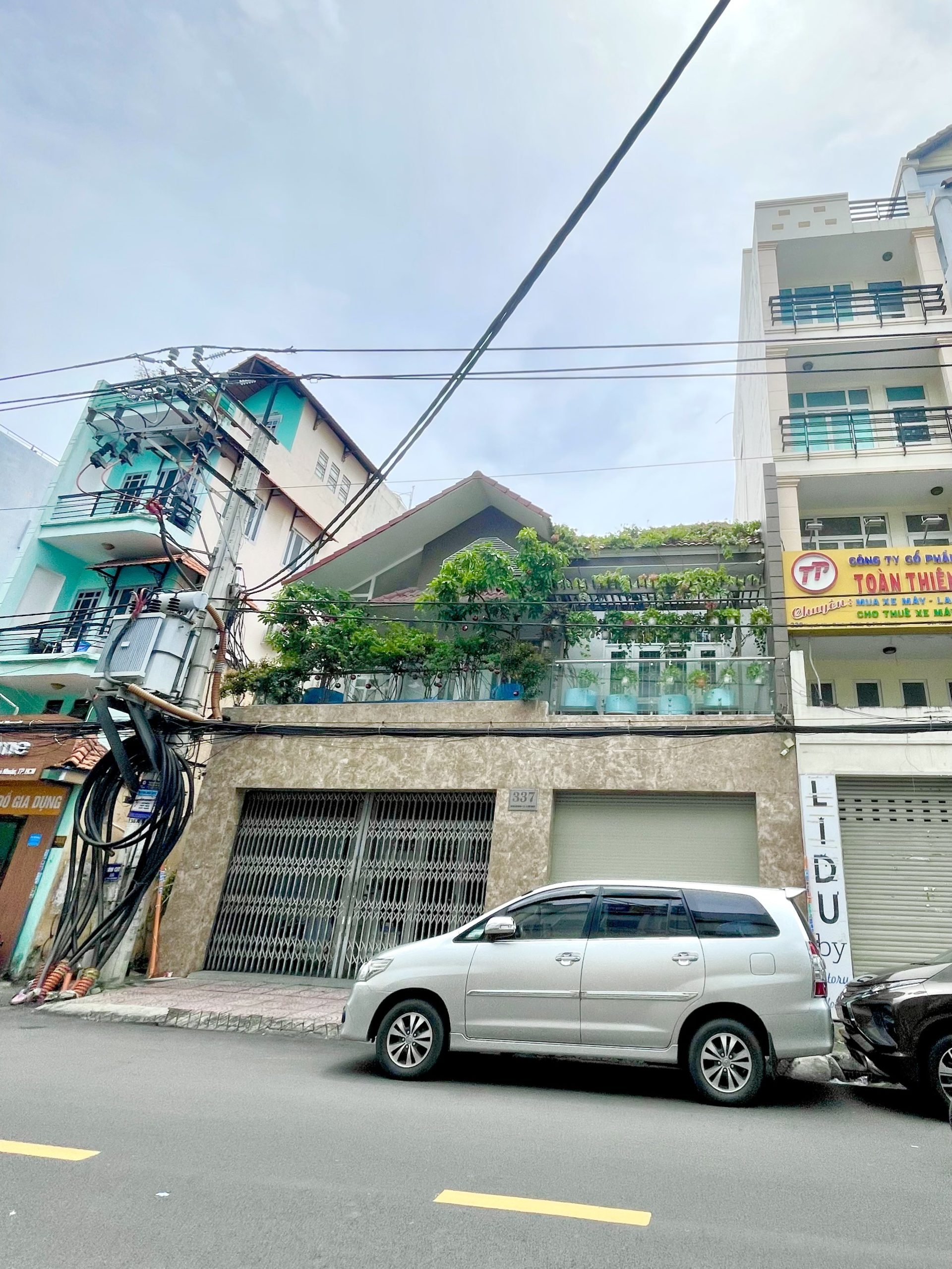 Bán Nhà Siêu Biệt Thự Lê Văn Sỹ Giá 34 tỷ