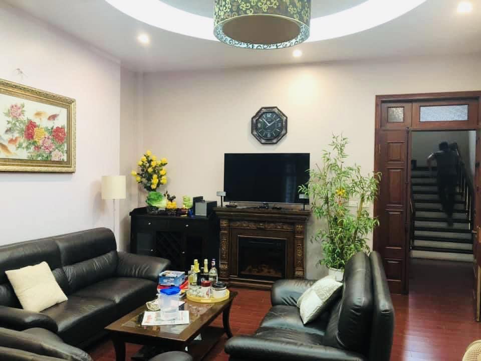 Cực Vip Bán Nhà Phân Lô, Ô Tô Tránh, Hoàng Cầu, KD, 3 Thoáng, Nhà Đẹp, Giá Nhỉnh 12 Tỷ