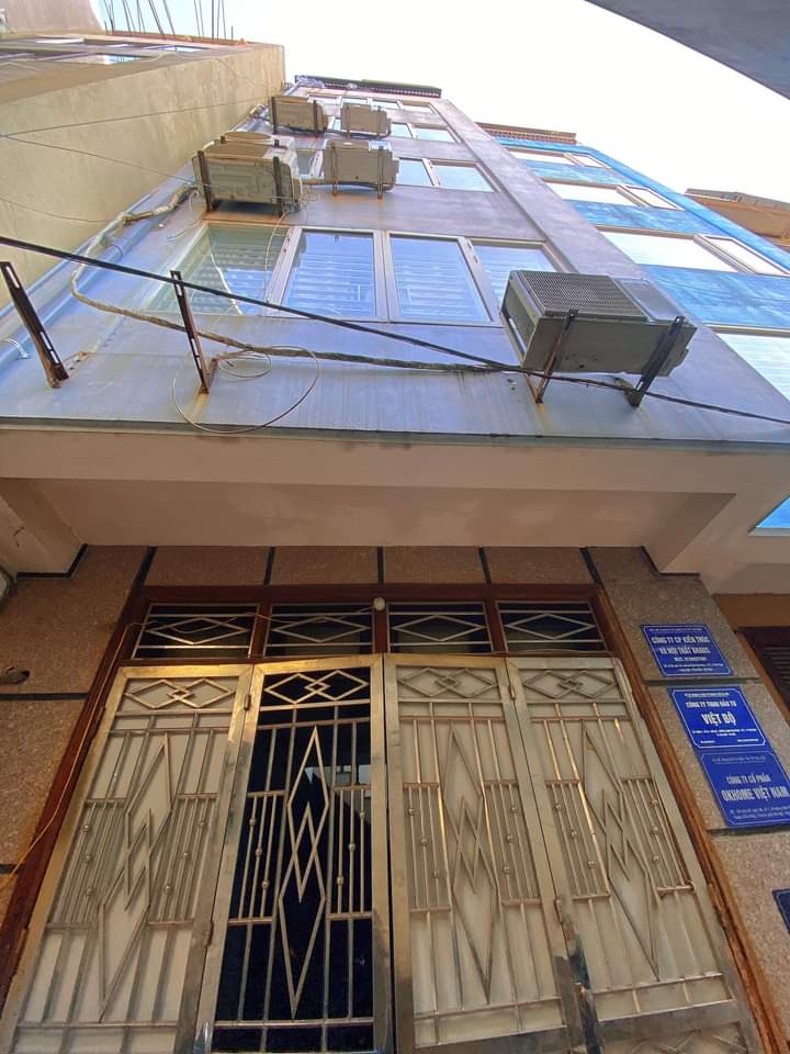 BÁN NHÀ CẦU GIẤY-40M RA PHỐ - NHÀ DÒNG TIỀN 40TR/THÁNG - GẦN NHIỀU TRƯỜNG ĐẠI HỌC - FULL PHÒNG LIÊN TỤC.