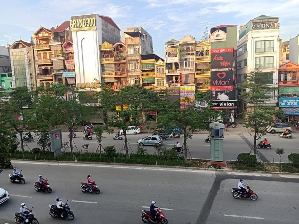 BÁN NHÀ MẶT PHỐ XÃ ĐÀN QUẬN ĐỐNG ĐA - 28M MT 4M - MẶT PHỐ VIP VỈA HÈ RỘNG THÊNH THANG KINH DOANH ĐỦ LOẠI HÌNH