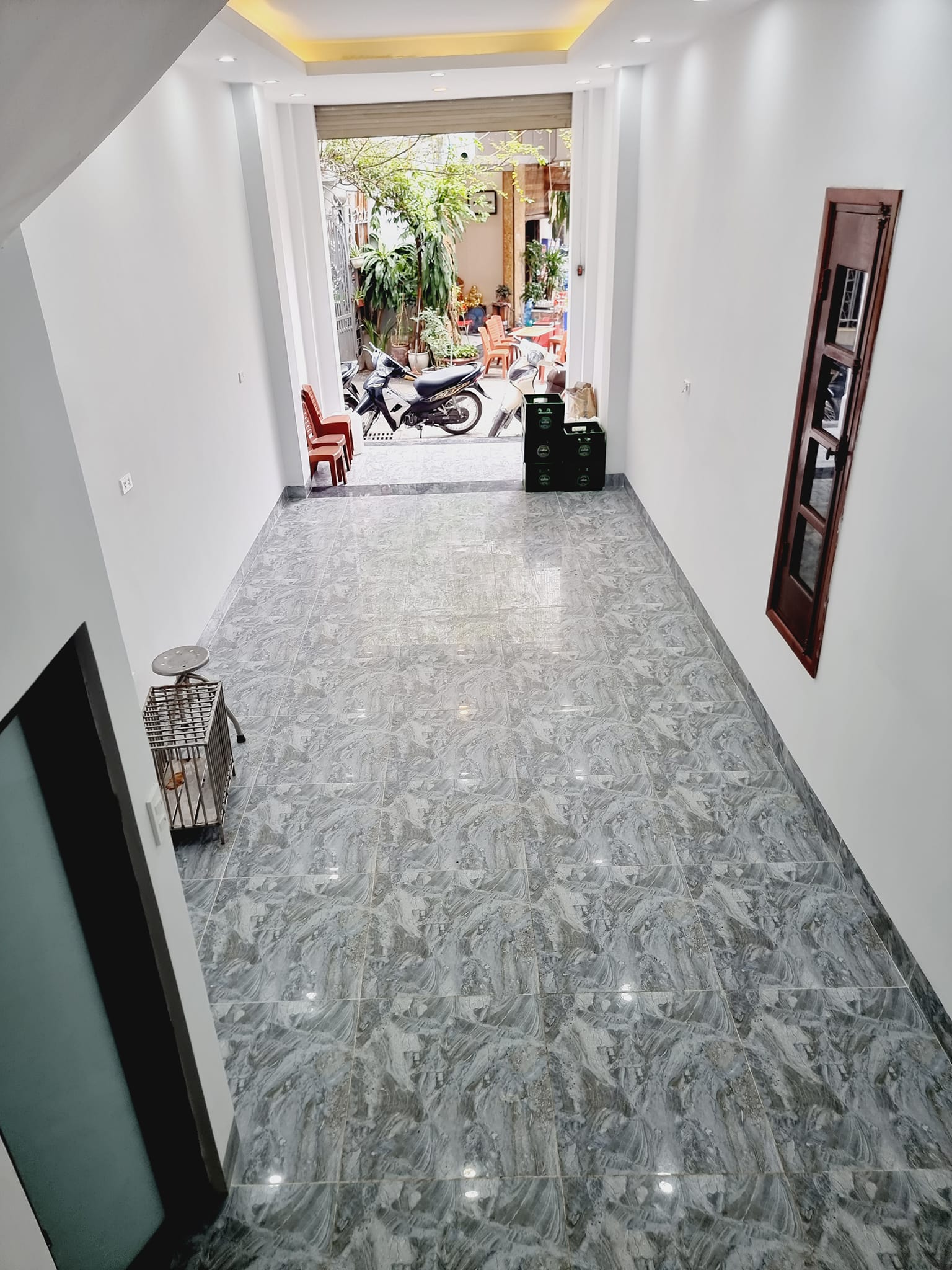 Bán nhà Lò Đúc,Hai Bà Trưng,Mt 4m,Dt 40m2,ô tô,kinh doanh,7 tỷ