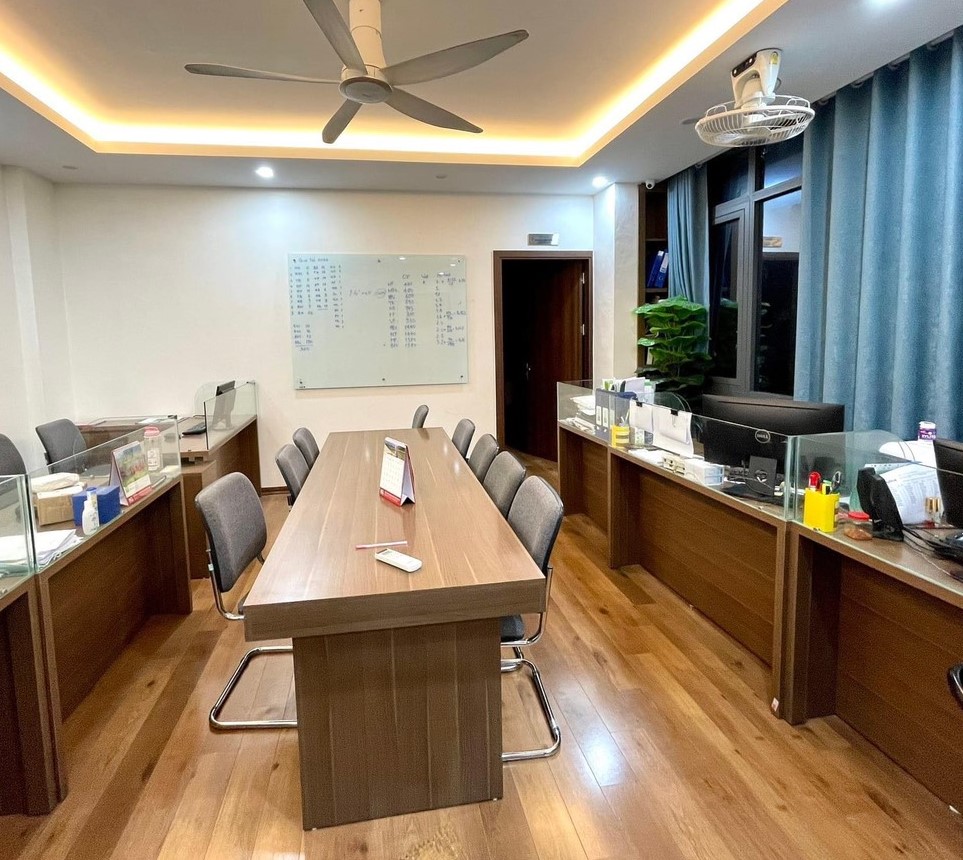 MẶT PHỐ TRUNG TÂM QUẬN HAI BÀ TRƯNG, VỈA HÈ ĐÁ BÓNG, CỰC HIẾM NHÀ BÁN