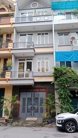 MẶT NGÕ RA PHỐ ĐƯỜNG CHIẾN THẮNG, PHÂN LÔ, VỈA HÈ, Ô TÔ TRÁNH, KINH DOANH ĐỈNH, 7 TỶ.