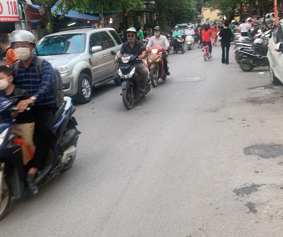 Bán ĐẤT Nguyễn Khánh Toàn, Cầu Giấy, 37m2, ba bước Ô-tô