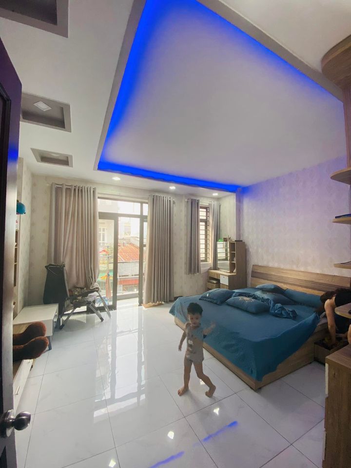 Bán nhà gần Bảy Hiền, Tân Bình, 31m2, chỉ 3 tỷ X TL