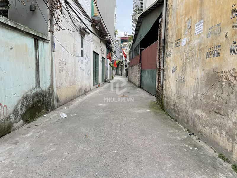 Bán đất cho con tiền 67,5m2 đất tổ 8 Thạch Bàn. Gần nhà nhà văn hóa Làng Ngô