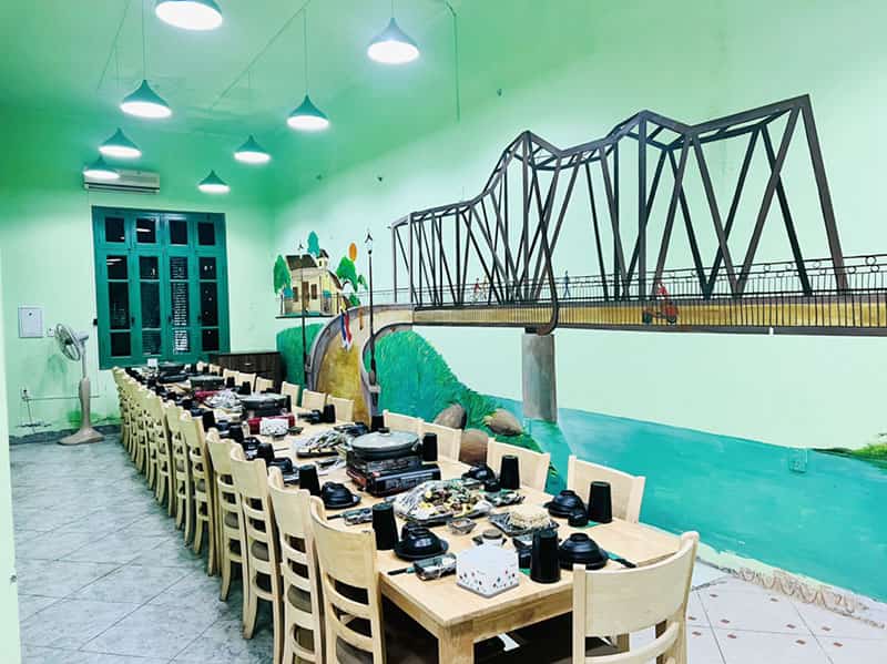 Bạn thân em cần bán 172m2 nhà 5 tầng tại ngõ 449 Ngọc Lâm. Vỉa hè siêu rộng 5m