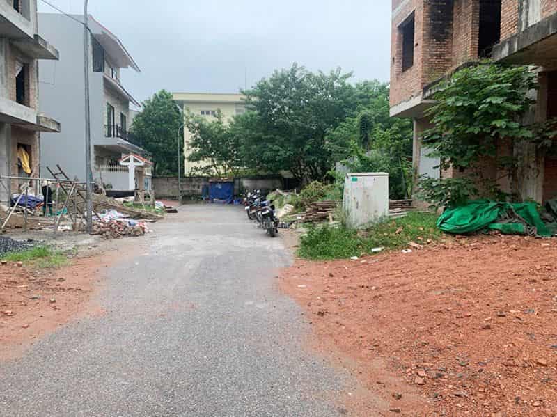 Cần bán 70,6m2 đất ngay cạnh Hồ Ben và chợ Đồng Dinh, Thạch Bàn, Long Biên